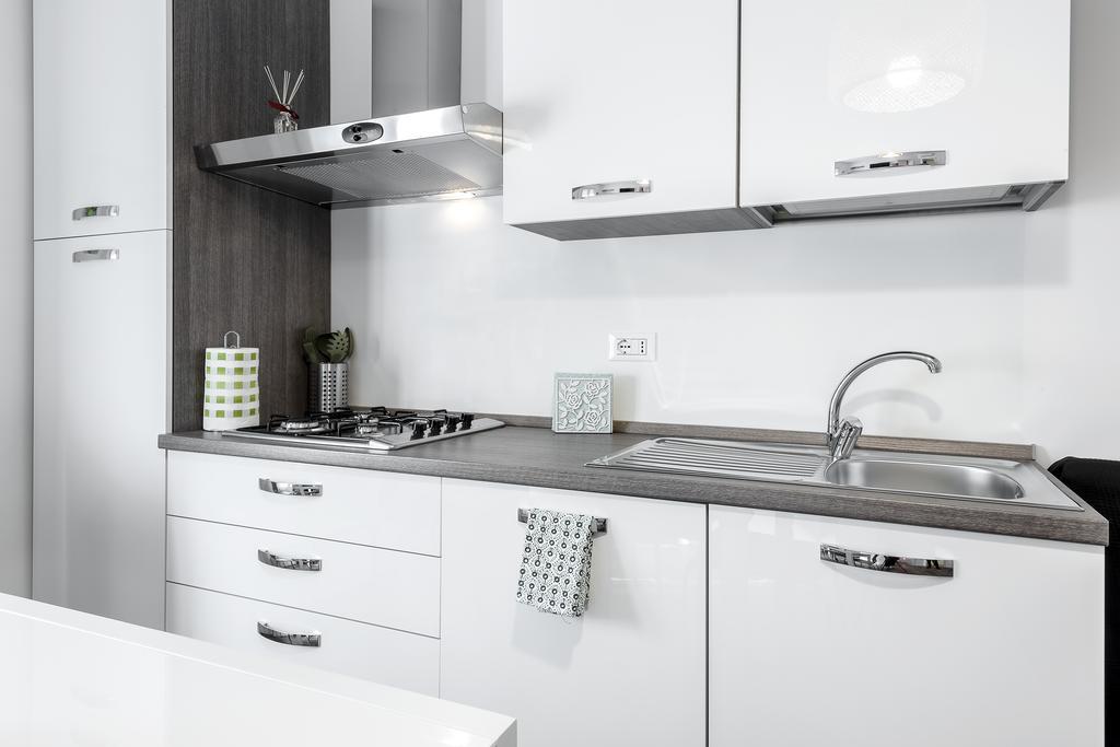 Stayeasy Filzi11 - 3 Bedrooms, 2 Baths - Central Station Milan Extérieur photo