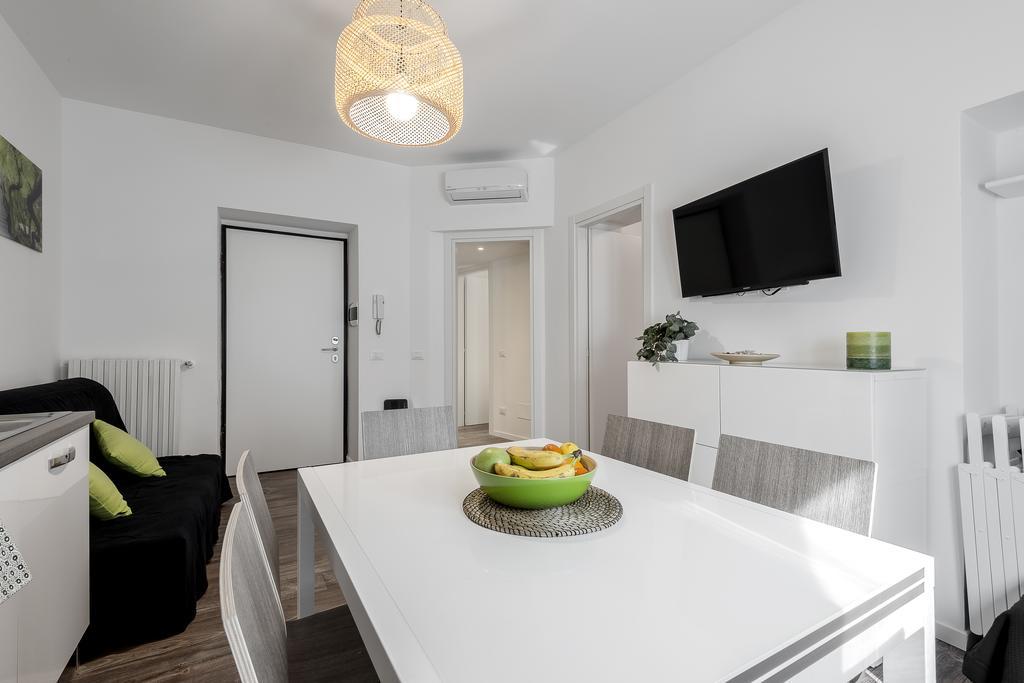 Stayeasy Filzi11 - 3 Bedrooms, 2 Baths - Central Station Milan Extérieur photo